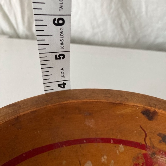 Primitive Wood Dough Bowl Footed Hand Painted  1940's Red Radishes on Inside - Picture 9 of 16